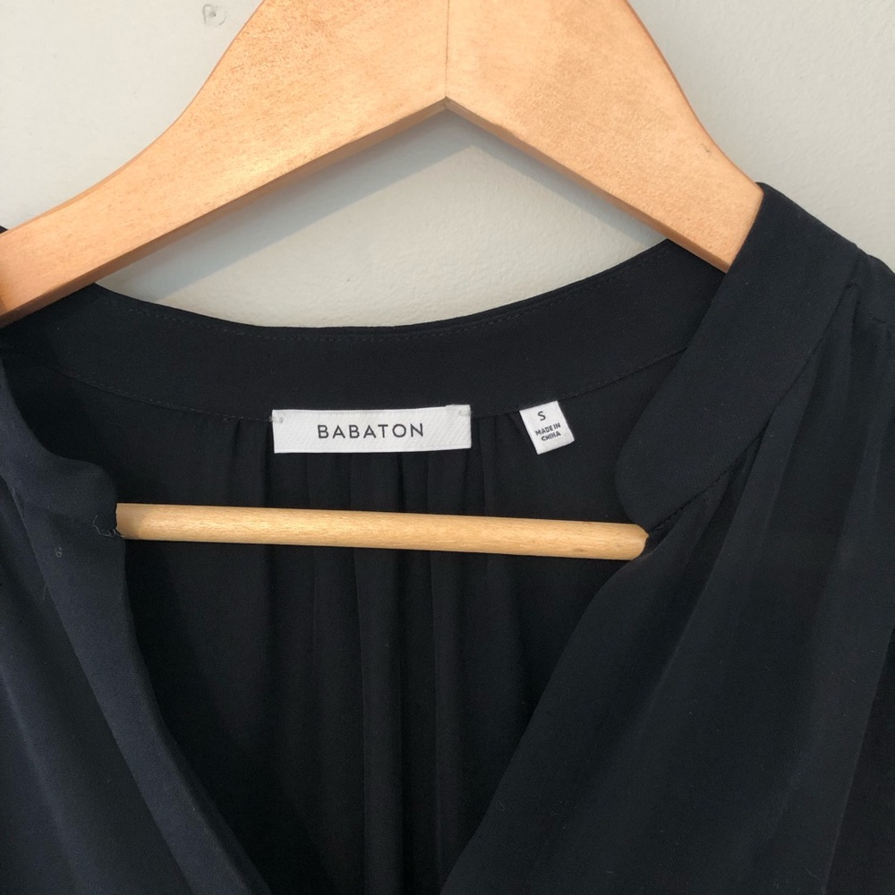 Aritzia Babaton dress